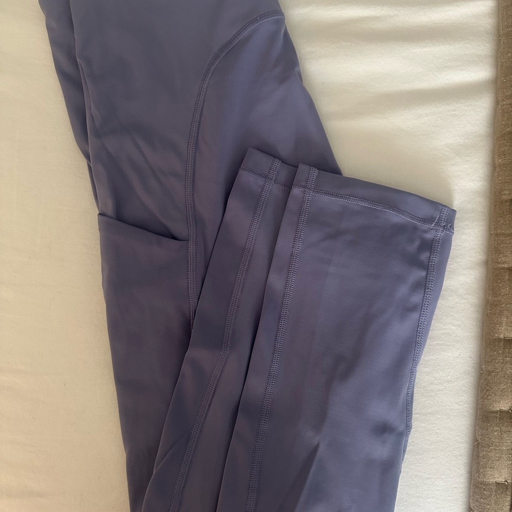 Athleta Women's Lavender Leggings